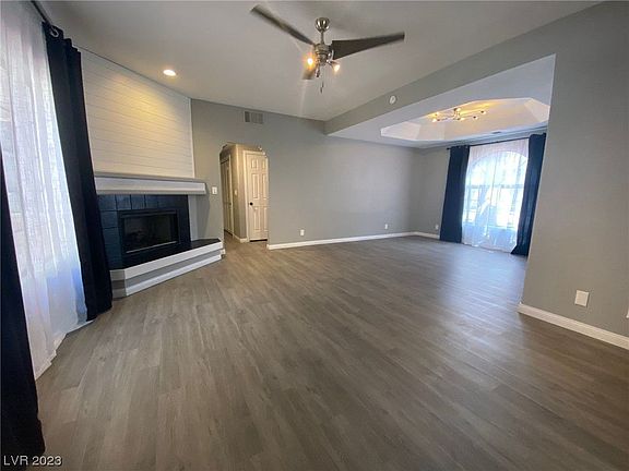 5th image of 1423 Santa Margarita St Unit B