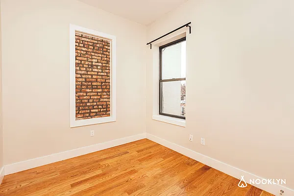 Rented by Nooklyn NYC LLC | media 41