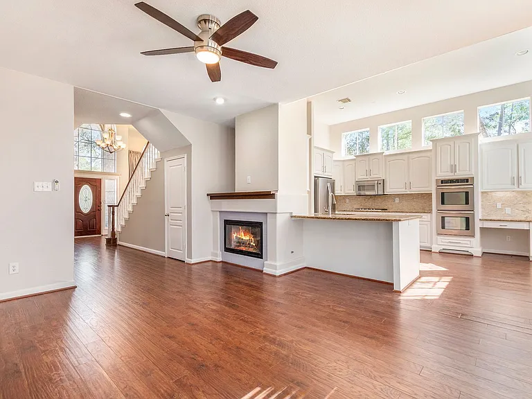 15 Larks Aire Pl — Photo 20