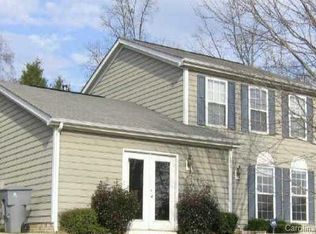 3221 Nedmore Ct, Matthews, NC 28105