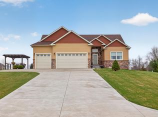 10037 Whitetail Ln, Jackson, MI 49201