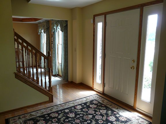 2nd image of 14223 Evelyn Ct