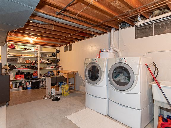 3rd image of 6750 Marlow St