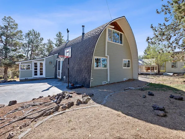 2132 SW Culver Hwy, Madras, OR 97741