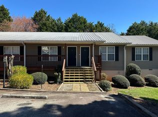 683 Grant St APT J, Clarkesville, GA