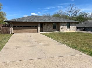 1428 W Ball St, Weatherford, TX 76086