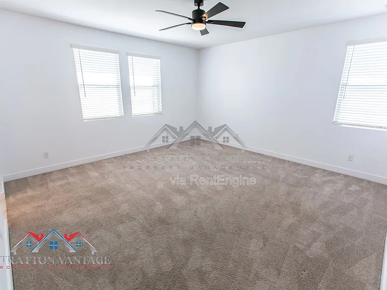 15075 W McKinley St — Photo 47