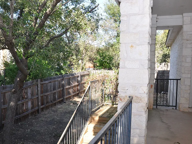16616 Dalmahoy Dr — Photo 30