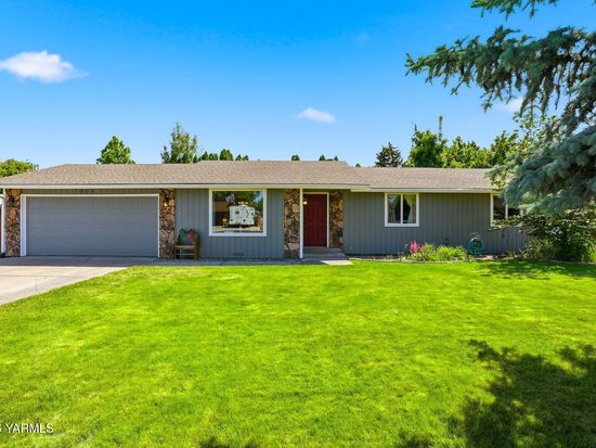 7008 W Pierce Ct, Yakima, WA 98908