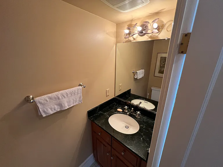 3050 N St NW #2 — Photo 25