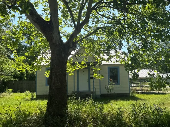 844 Avenue J, Bogalusa, LA 70427