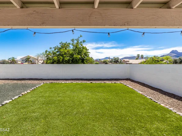 7271 W Mesquite River Dr, Tucson, AZ 85743