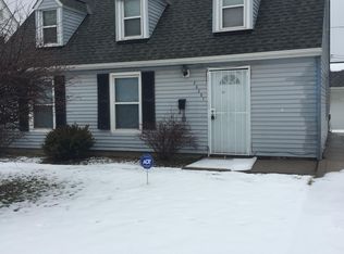 20207 Longbrook Rd, Warrensville Heights, OH 44128
