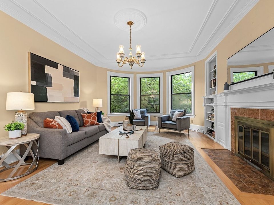 1st image of 403 Marlborough St APT 9