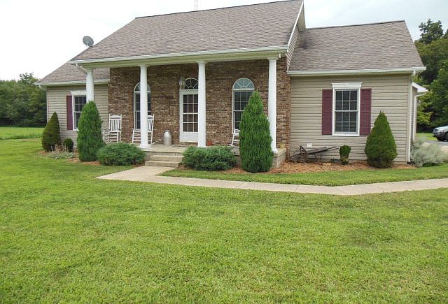 1st image of Pearson Ln