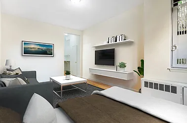 Rented by Urban Real Estate Inc