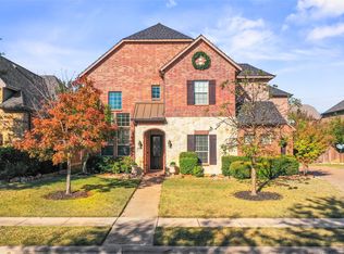 2717 Morgan Ln, Trophy Club, TX 76262