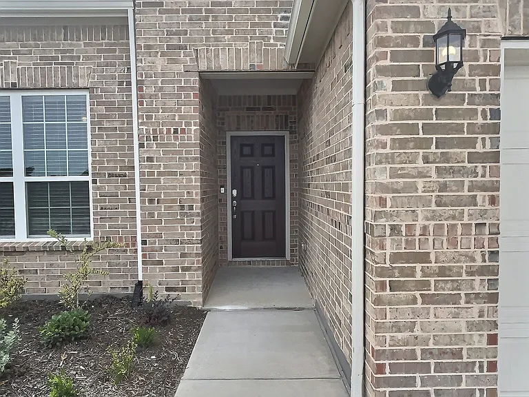 2408 Merganser St — Photo 2