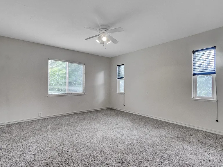 1290 Estudillo Ave — Photo 14