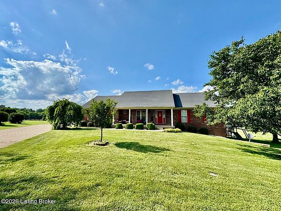 2nd image of 1107 Regency Ct