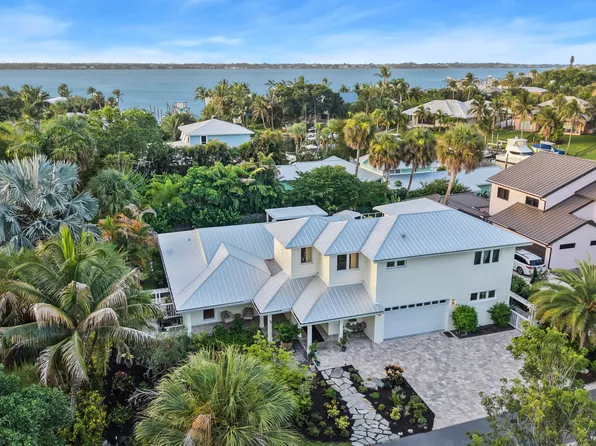 1117 SE OSCEOLA Street, Stuart, FL 34996