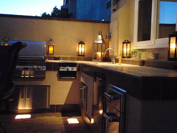Outdoor kitchen on patio