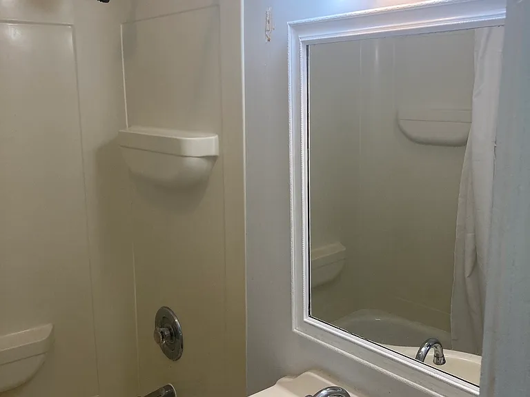 Rear Full Bathroom