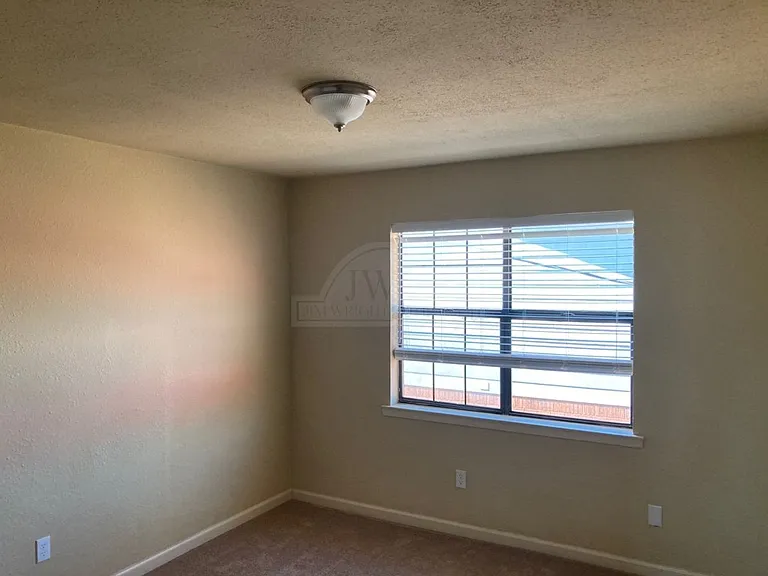 1101 Eastside Drive, Killeen — Photo 16