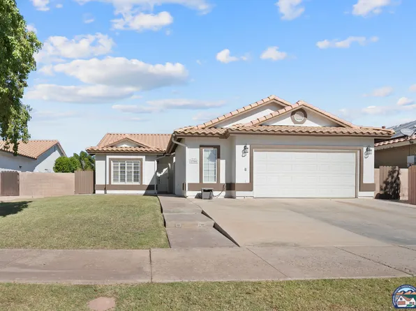 1966 Farmer Dr, El Centro, CA 92243
