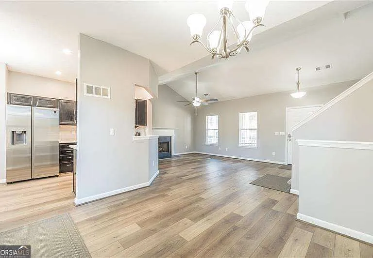 2716 Lake Park Rdg E — Photo 11