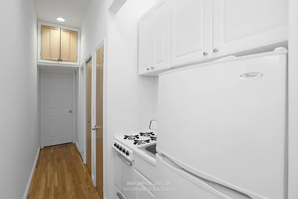 Rented by Copperwood Real Estate | media 16