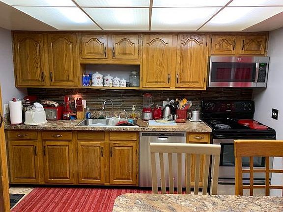 5th image of 6120 Faircrest Ct