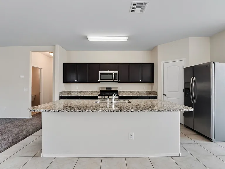 30915 W Amelia Ave — Photo 14