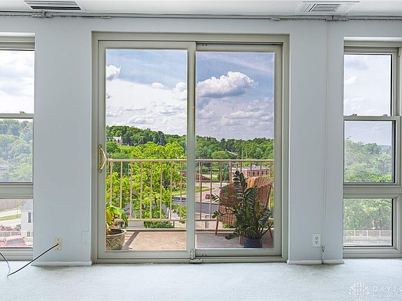 4th image of 2230 S Patterson Blvd APT 36
