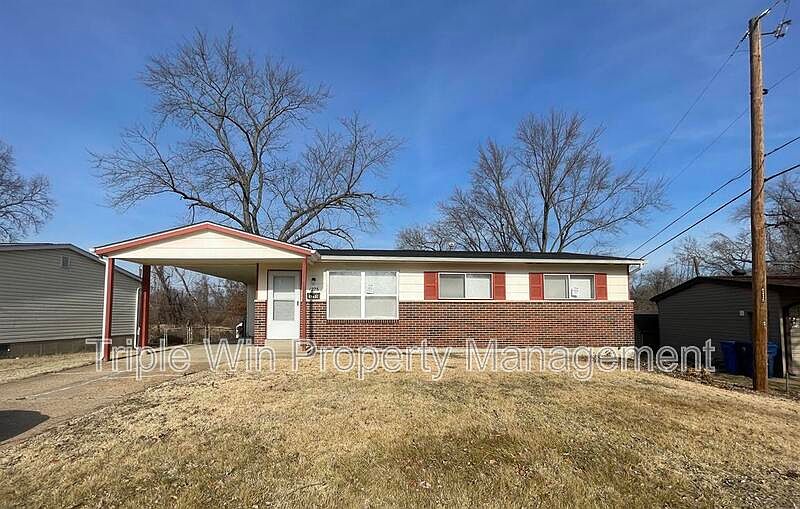 1st image of 1225 Carla Dr
