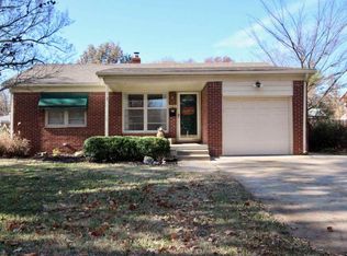 1137 Prairie Park Rd, Wichita, KS 67218