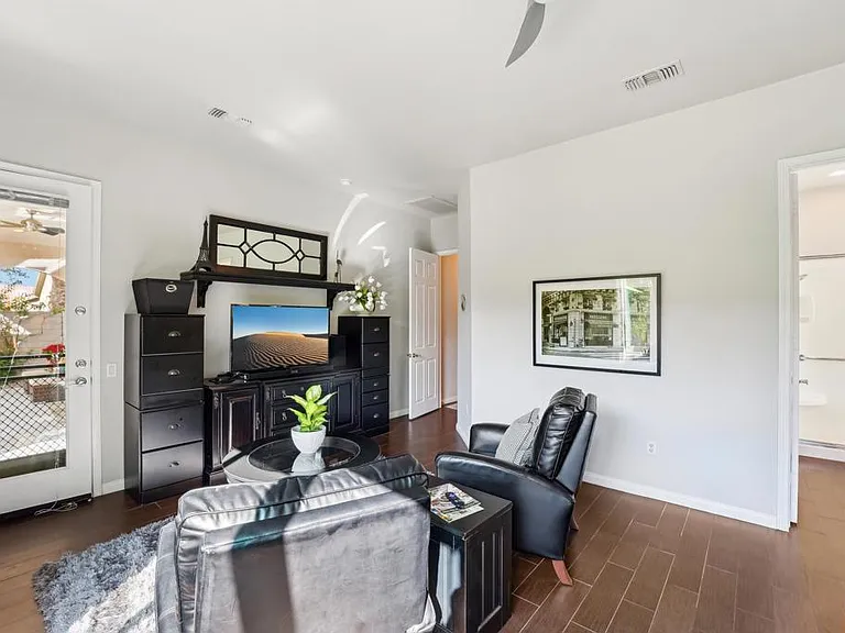 80741 Avenida Santa Carmen — Photo 32