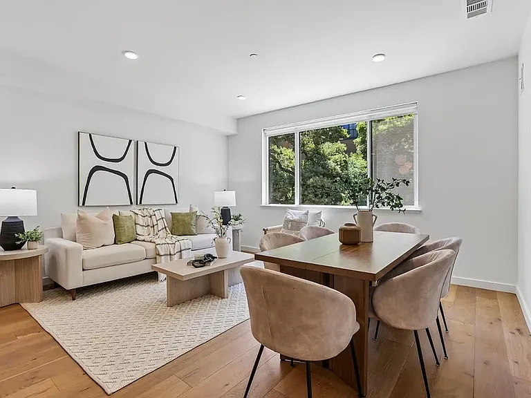 400 El Camino Real #210 — Photo 2