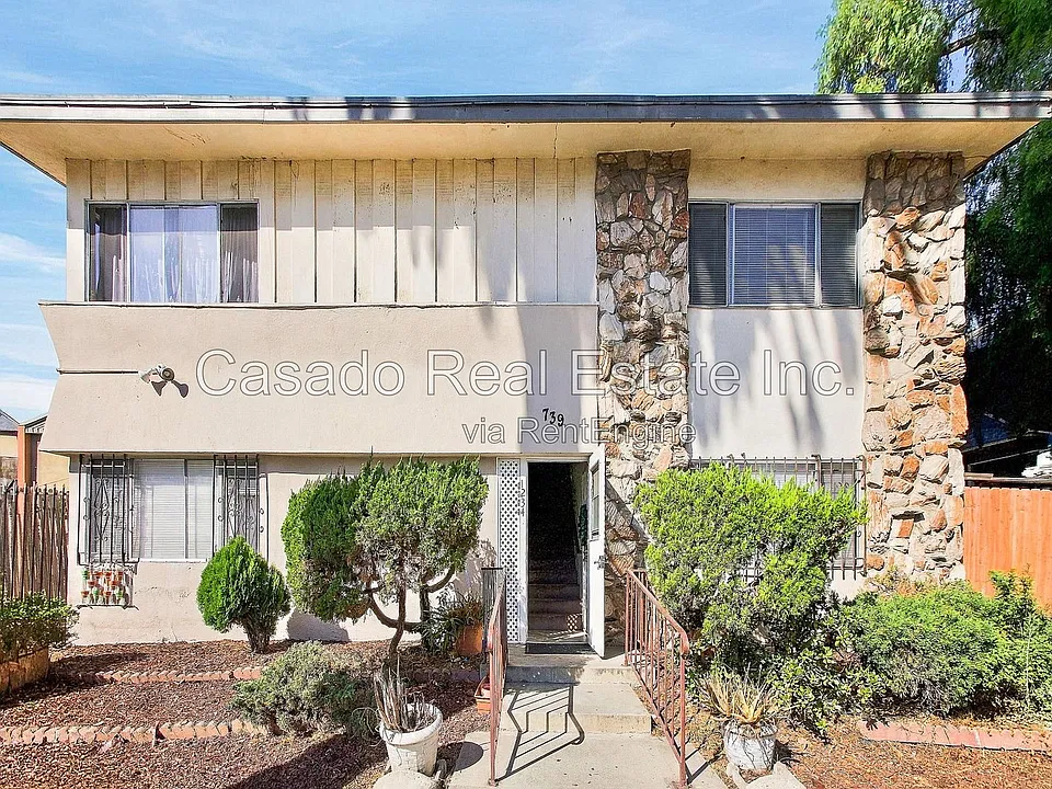 739 Chestnut Ave #8