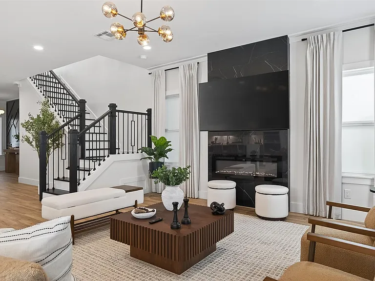 12319 New Jordan Ln — Photo 9