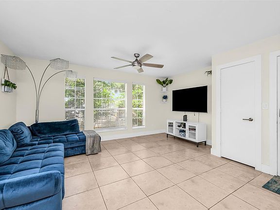 2nd image of 1275 Crystal Way #G