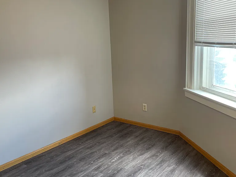 101 S Main St — Photo 3
