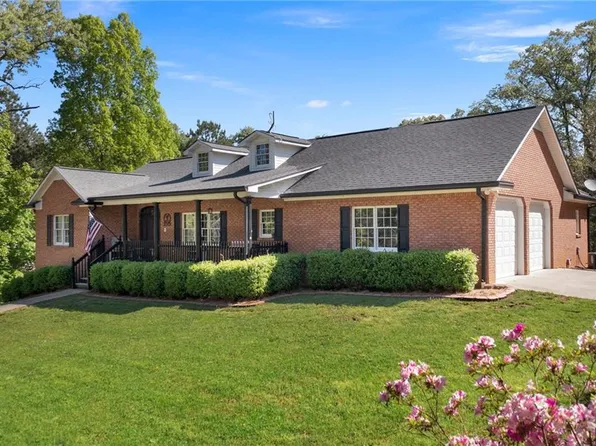 2218 Hills Creek Rd, Taylorsville, GA 30178