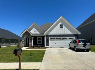 469 Paxton Loop, Dothan, AL 36301