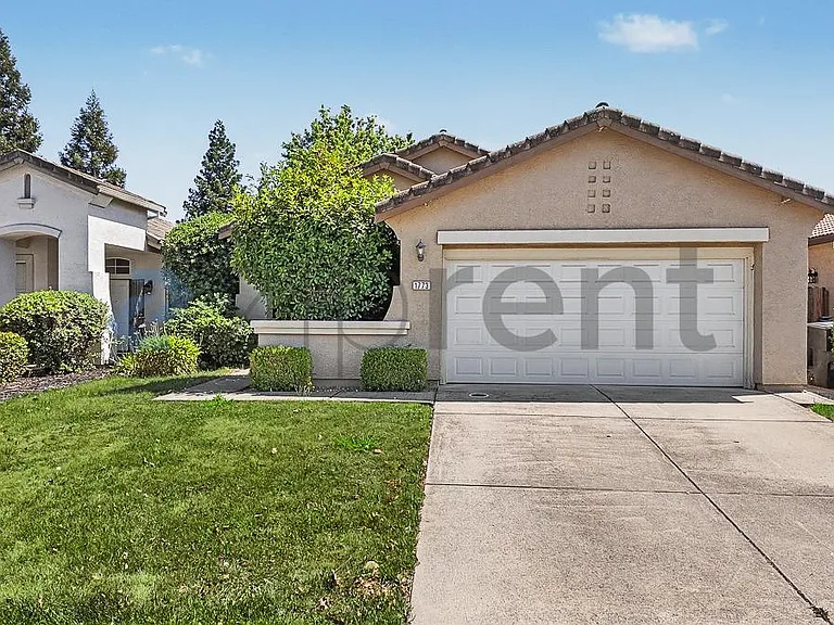 1773 Atwell St — Photo 1