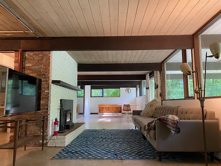 Dolan Dr — Photo 20