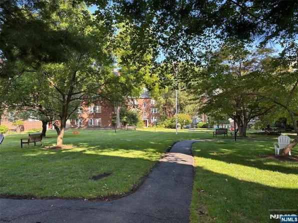 217 Prospect Ave Unit 5-2A, Cranford, NJ 07016
