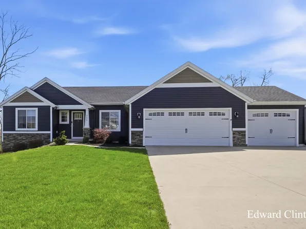 8620 Burlingame Ave SW, Byron Center, MI 49315