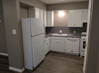 6422 S 1st St APT 103, Austin, TX 78745