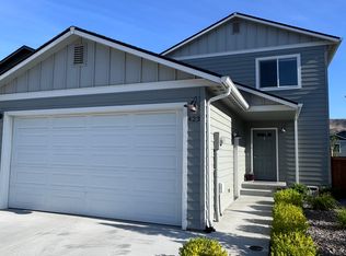 423 S Kansas Loop, East Wenatchee, WA 98802
